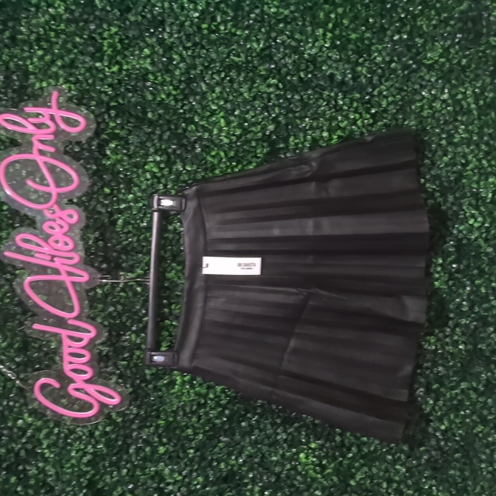 New Steven Madden BB Dakota Shirt 0